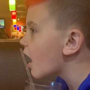 Meet your Posher, Averi